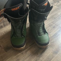 Thirty Two Snowboarding Boots 