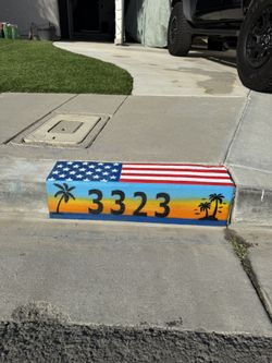 Curb Numbers Big Flag And Sunset Design 