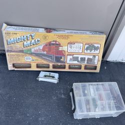Vintage Life-Like Trains Mighty Mac N-Scale Train Set with Box (Pg141D)