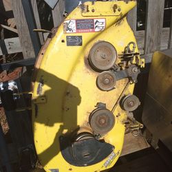 39 Inch John Deere Mower Deck Pretty Good Condition