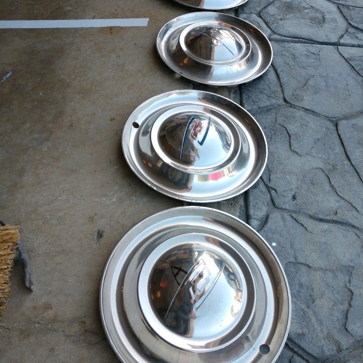194950 Chevy Accessory Hubcaps, Cleaned & Polished for Sale in Los