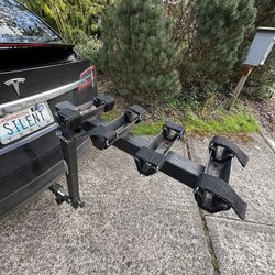 Hitch Mount Bike Rack. Holds Up To 4 Bikes.  Complete