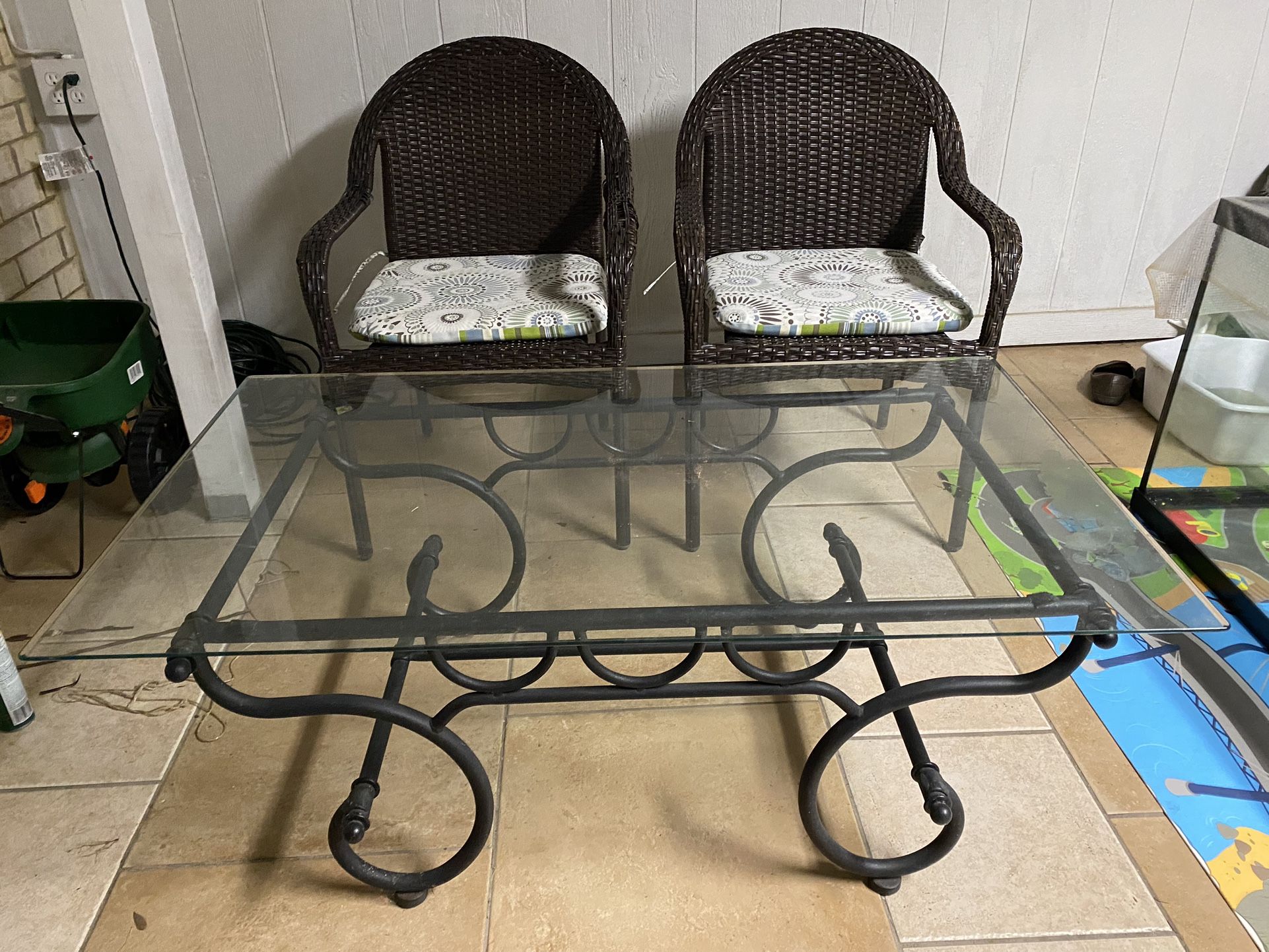 High Quality Glass Table With 2 Outdoor Chairs