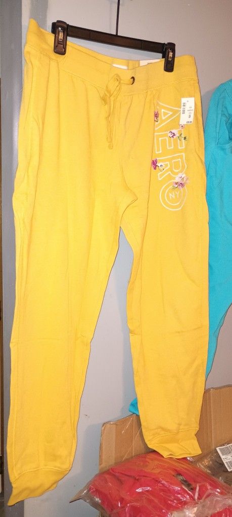 Women's Aeropostale Jogging Pants, $8 And Victoria Secret Joggers Pink Logo $8 Size XL New