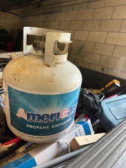 AmeriGas Propane Tank 15 lb empty