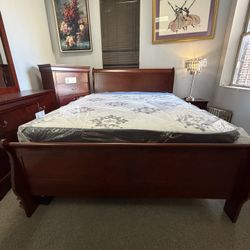 GORGEOUS, STURDY Bedroom Set at an AMAZING PRICE!