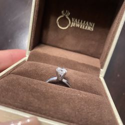 1.16 Round Brilliant Diamond Ring