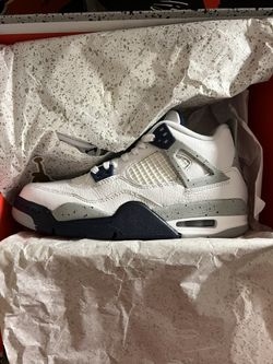 Jordan 4 Midnight Navy Size 6Y