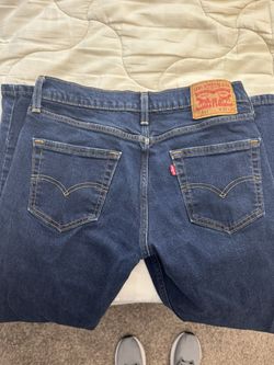 Levi Jeans 32x34 (Hardly Worn)