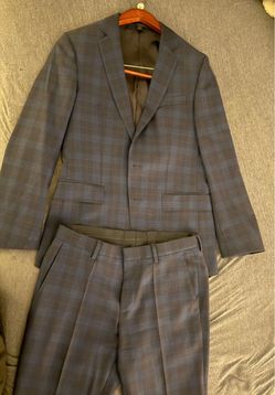 Hugo Boss Slim fit full suit size 36R