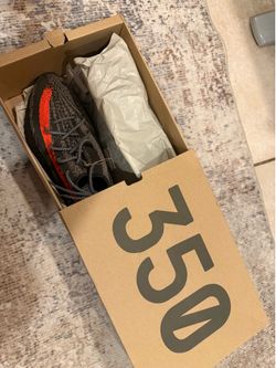 Yeezy 350 V2 Carbon Beliga brand new size 11