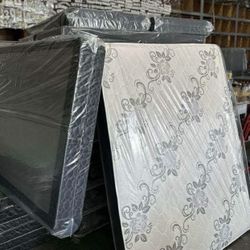 Set King Size Mattress And Box Spring 