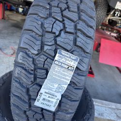 285/70/17 Mickey Baja Boss A/T