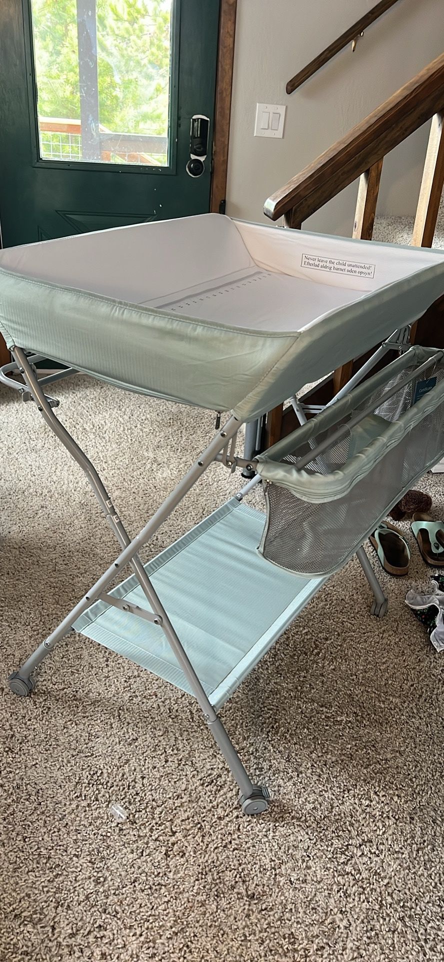 Rolling And Collapsible Changing Table