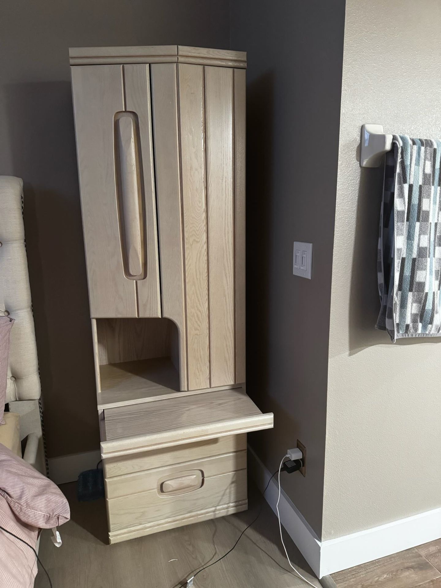 Bedroom Piers