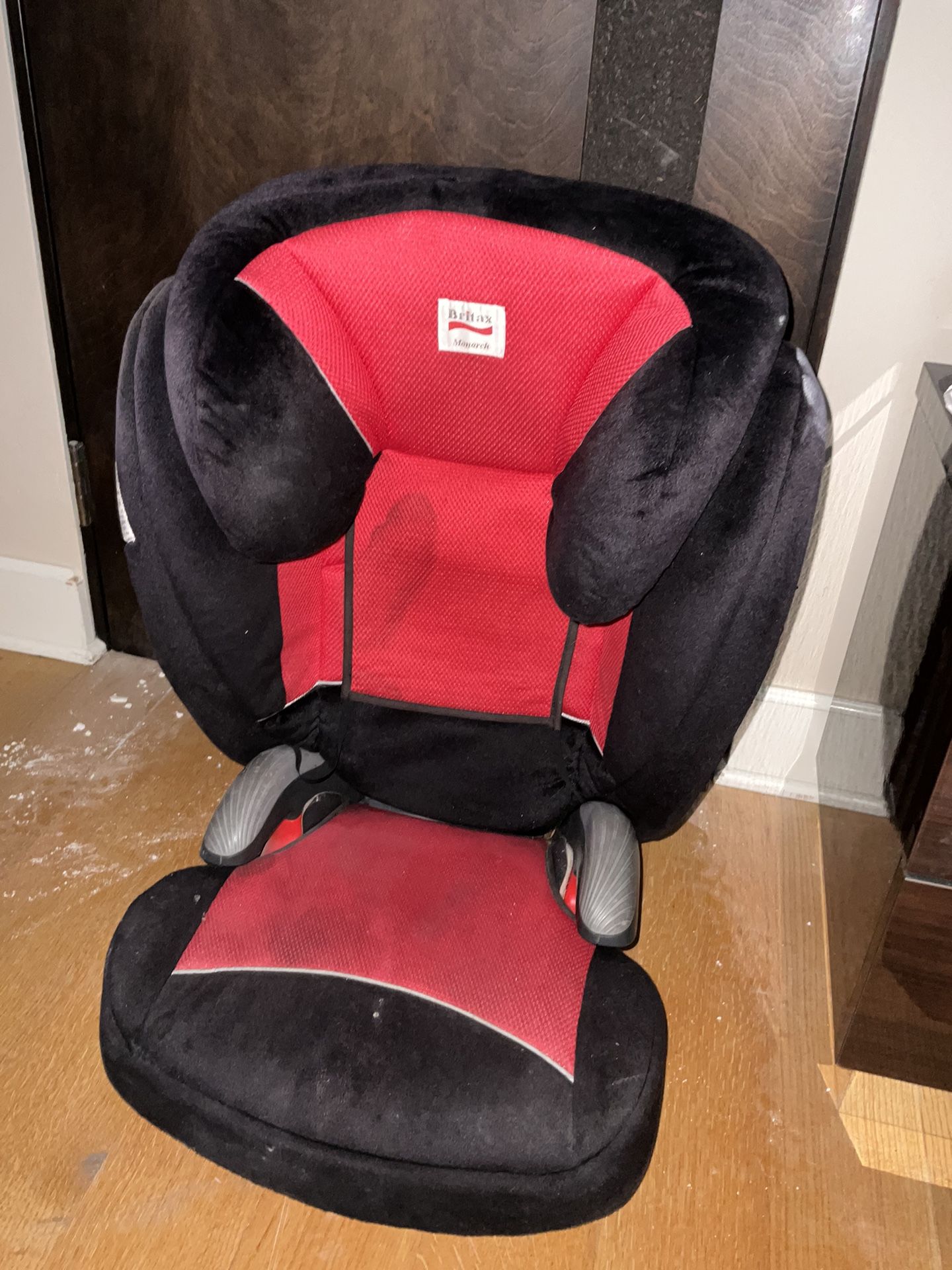 Car Seat By Britax Monarch