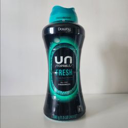 Downy Unstoppables 24oz