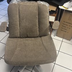 Pipersong Criss Cross Chair with Arms, Plus