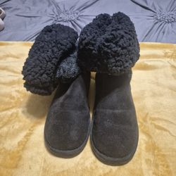 Black Short Boots Size 7M 