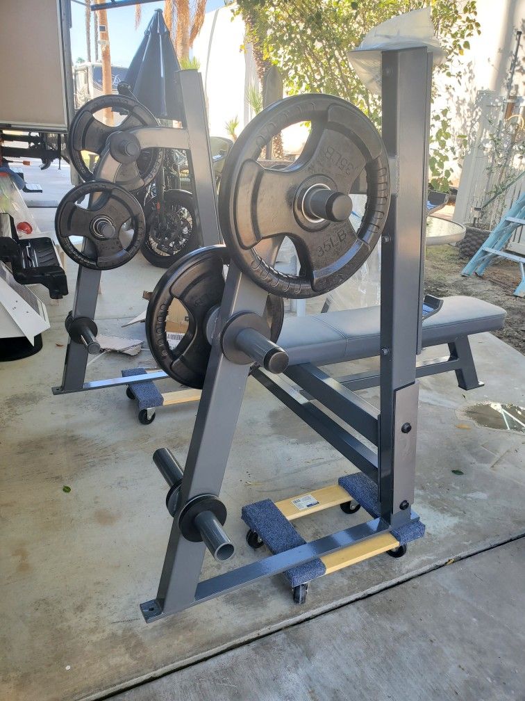 Professional Weight Bench