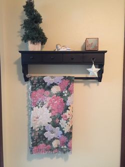 Quilt rack and shelf