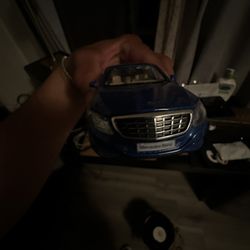 Mercedes Maybach 600 1::32 Scale. 