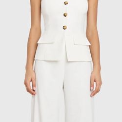 Women’s Elegant White Top