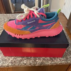 Reebok Daniel Moon x Classic Leather Legacy Solar Pink Pushy Purple Shoes GY5326