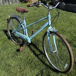 Schwinn Women’s Hybrid Bicycle 