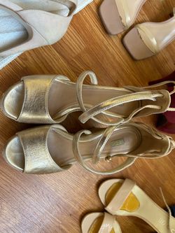Ugg heels 7.5 size