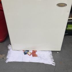 Haier 1.8 Cubic Ft Mini Fridge