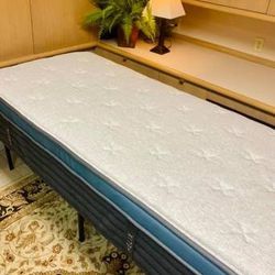 Helix Luxe Twilight mattress - Twin XL