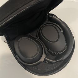Sennheiser PXC 550-II Wireless Headphones