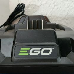 EGO BATTERY CHARGER 