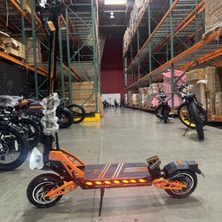 Dual-motor high-speed electric scooter
