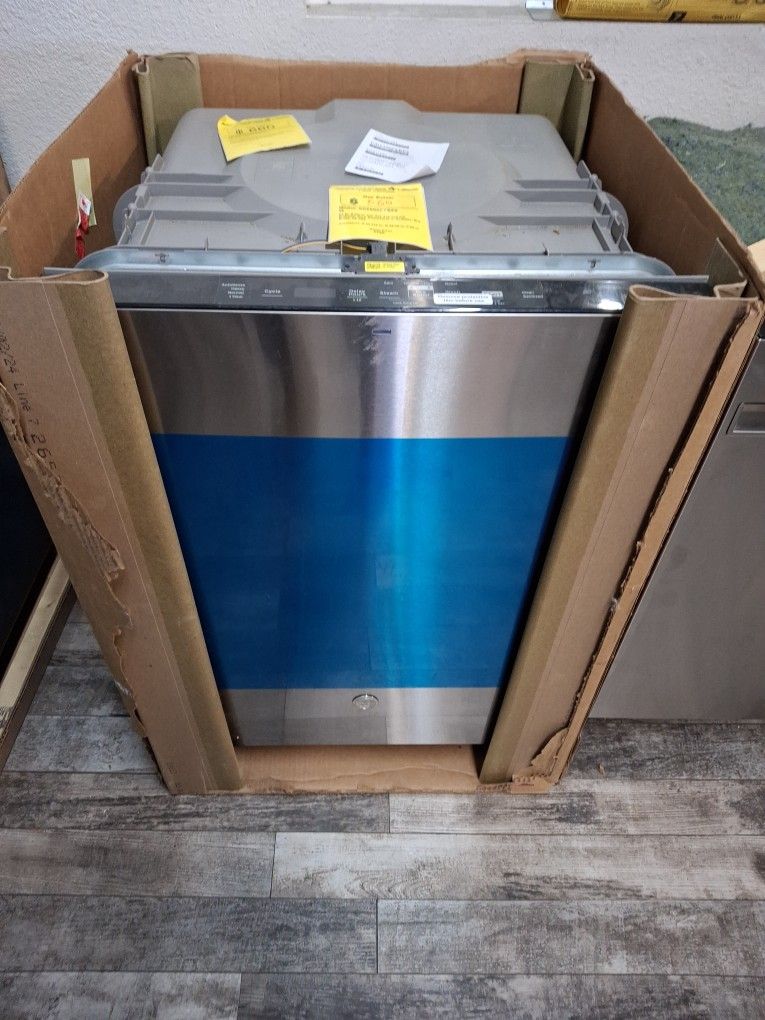 GE 24 In Built in Top Control Stainless Steel Dishwasher