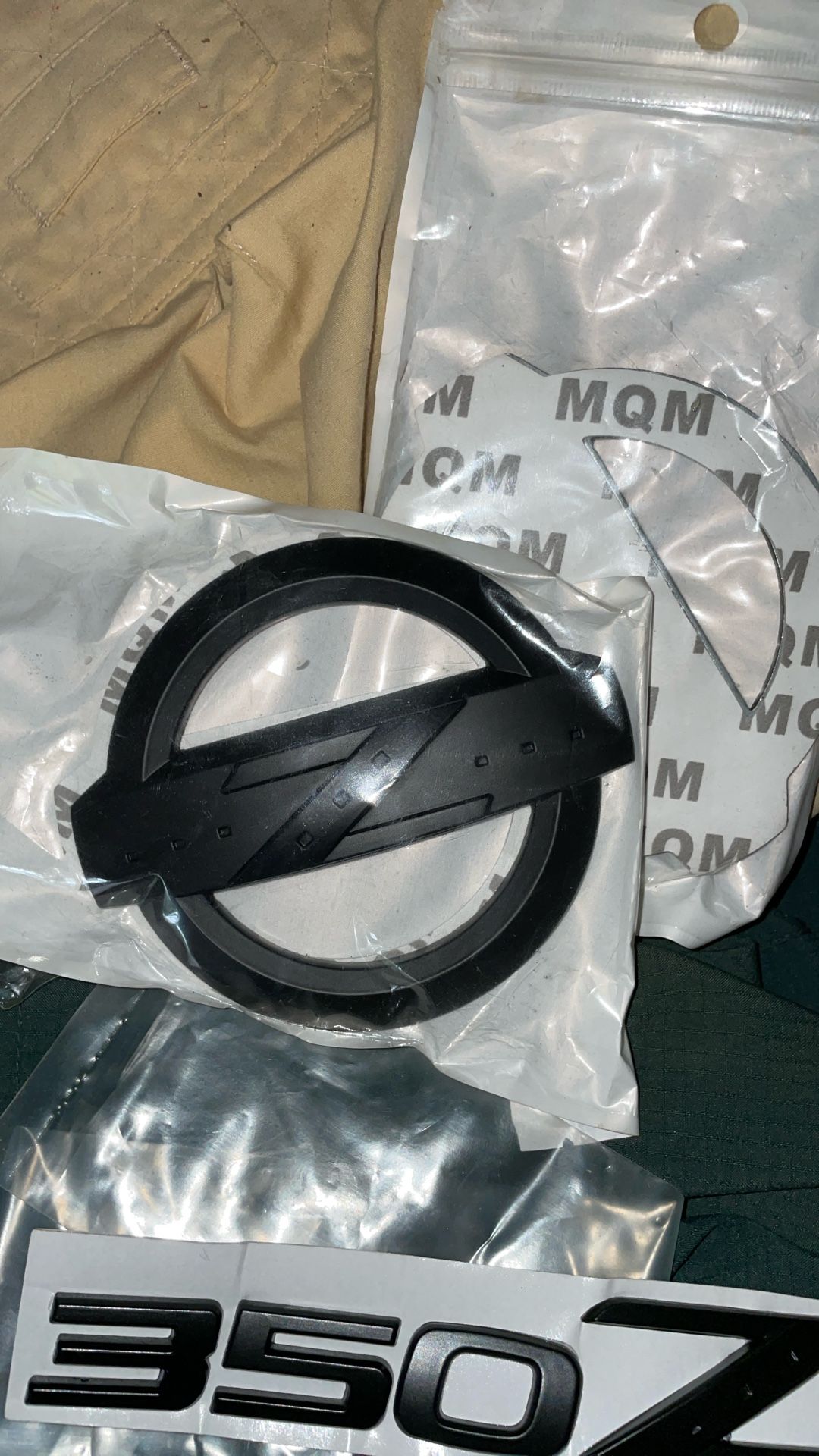 350 Z Badges