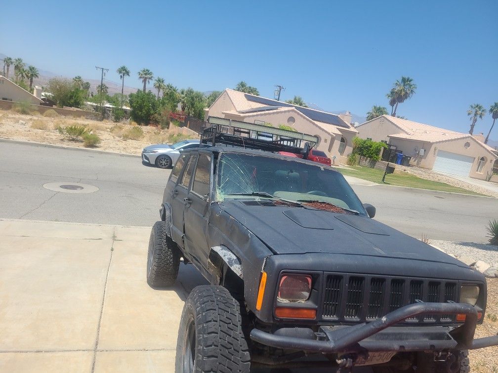 2001 Jeep Cherokee