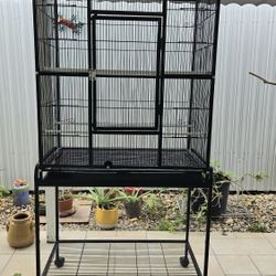 Large Bird Cage.......JAULA GRANDE PARA PAJAROS 