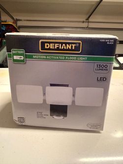 Defiant Motion Activated Flood Light
