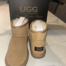 Uggs Women 