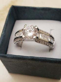 Gorgeous Engagement ring
