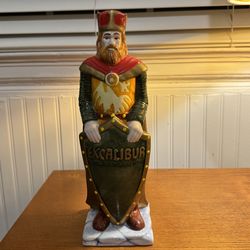 Vintage Excalibur Hotel Casino Knight with Shield Ceramic Vase Planter Retro