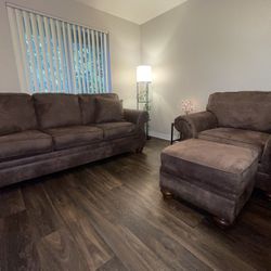 3pc Traditional/Modern sofa set