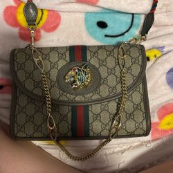Gucci Crossbody bag