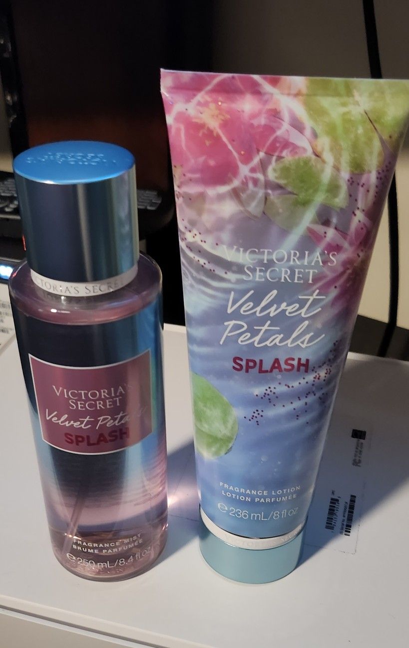 NEW Victoria's Secret  Velvet Petals Splash Body Mist & Lotion set 