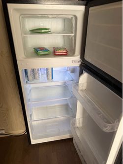 Mini fridge