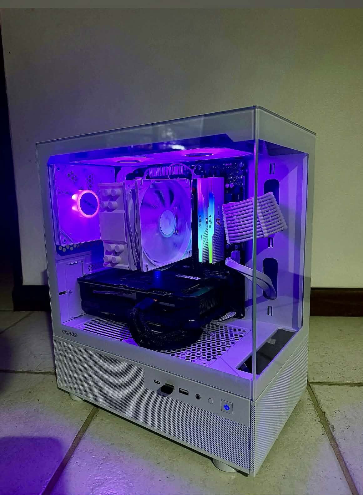 White Gaming Pc
