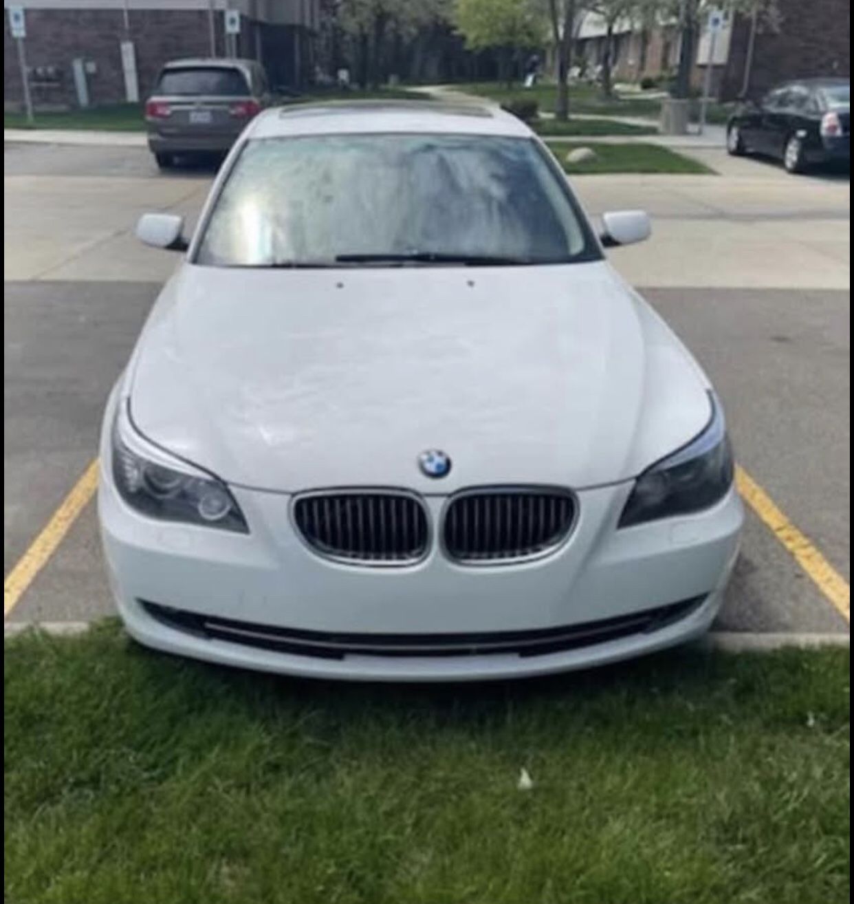 FRONT BUMPER ONLY! BMW 535i 2010
