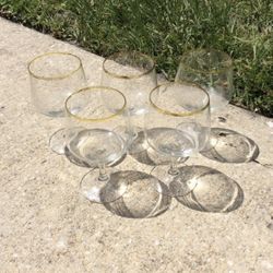 Set of 5 Rimmed Wine Glasses